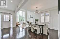 210 MILKWEED WAY | Oakville Ontario | Slide Image Ten