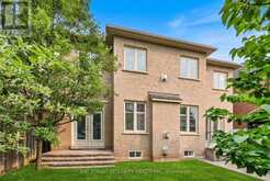 210 MILKWEED WAY | Oakville Ontario | Slide Image Fifty
