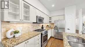 2048 ELMGROVE ROAD | Oakville Ontario | Slide Image Twenty-one