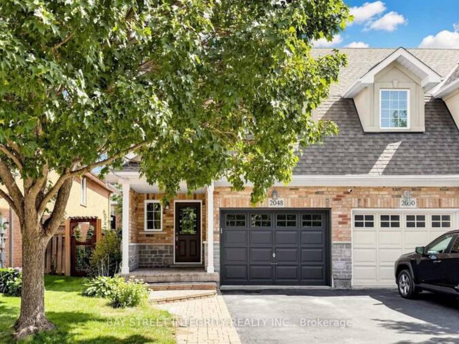 2048 ELMGROVE ROAD, Oakville, Ontario L6M 4Y5
