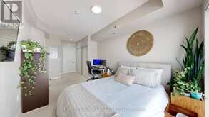 607 - 560 NORTH SERVICE ROAD | Grimsby Ontario | Slide Image Thirteen
