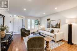 599 ROEHAMPTON AVENUE | Toronto Ontario | Slide Image Four