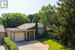 25 TALWOOD DRIVE | Toronto Ontario | Slide Image Two