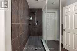 25 TALWOOD DRIVE | Toronto Ontario | Slide Image Thirty-one