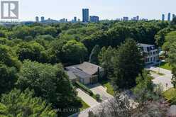 25 TALWOOD DRIVE | Toronto Ontario | Slide Image Thirty-three