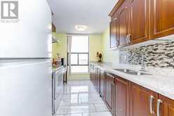 905 - 17 KNIGHTSBRIDGE ROAD | Brampton Ontario | Slide Image Ten
