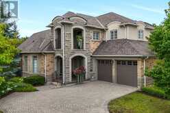40 TUCKER COURT | Aurora Ontario | Slide Image One