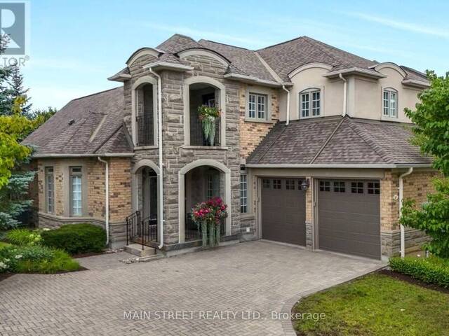 40 TUCKER COURT Aurora Ontario, L4G 7T1 - 3 Bedrooms Condo For Sale