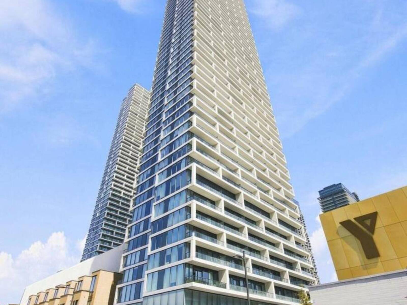 5505 - 5 BUTTERMILL AVENUE, Vaughan, Ontario L4K 0J5