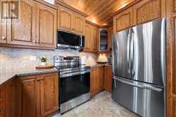 1195 LAKESHORE DRIVE N | Bracebridge Ontario | Slide Image Twenty-three