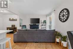 475 ANNAPOLIS COURT | Waterloo Ontario | Slide Image Sixteen