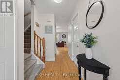 475 ANNAPOLIS COURT | Waterloo Ontario | Slide Image Three