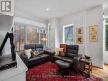 10 DE SAVERY CRESCENT | Toronto Ontario | Slide Image Eight