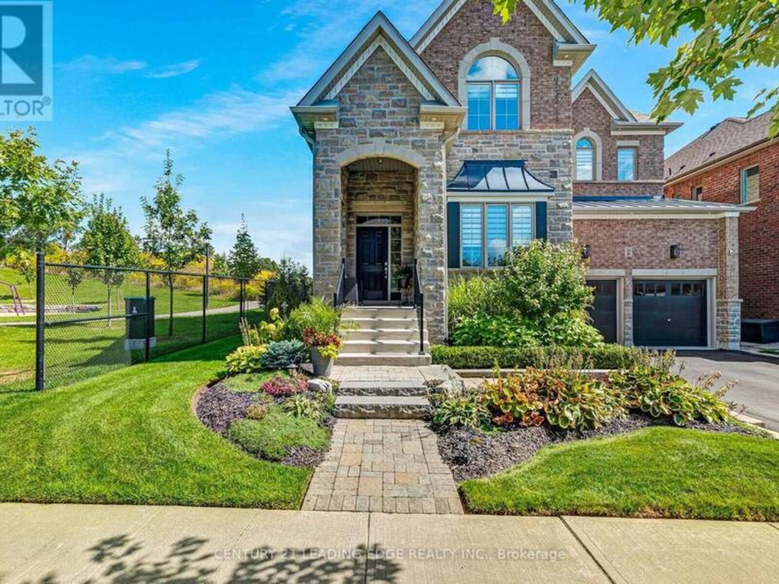 56 WALTER TUNNY CRESCENT, East Gwillimbury, Ontario L9N 0R4