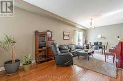 24 PEPIN COURT | Barrie Ontario | Slide Image Thirteen