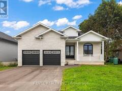 221 FORLER STREET Neustadt Ontario, N0G 2M0