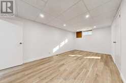 7 LONGHOPE PLACE | Toronto Ontario | Slide Image Thirty