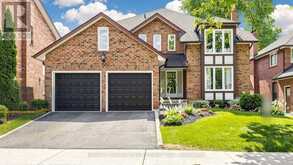 31 DELBEATRICE CRESCENT | Toronto Ontario | Slide Image One