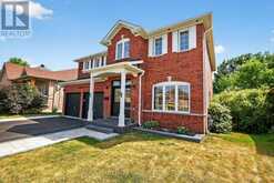 110 GLENDOWER CRESCENT | Georgina Ontario | Slide Image Two