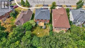 110 GLENDOWER CRESCENT | Georgina Ontario | Slide Image Thirty-four