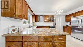 76 SPRUCE AVENUE | Richmond Hill Ontario | Slide Image Nineteen