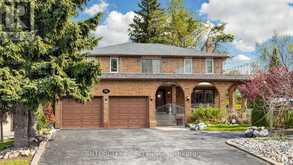 76 SPRUCE AVENUE | Richmond Hill Ontario | Slide Image One