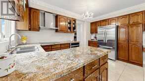 76 SPRUCE AVENUE | Richmond Hill Ontario | Slide Image Twenty