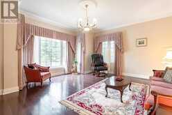 15 CLARENDON DRIVE | Richmond Hill Ontario | Slide Image Thirteen
