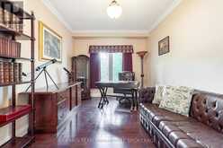 15 CLARENDON DRIVE | Richmond Hill Ontario | Slide Image Fifteen