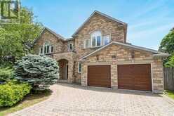 15 CLARENDON DRIVE | Richmond Hill Ontario | Slide Image Three