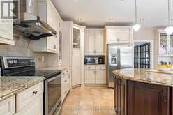 15 CLARENDON DRIVE | Richmond Hill Ontario | Slide Image Nine