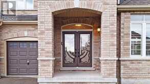75 DR. GEORGE BURROWS PARKWAY | Georgina Ontario | Slide Image Two