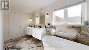 75 DR. GEORGE BURROWS PARKWAY | Georgina Ontario | Slide Image Thirty-one