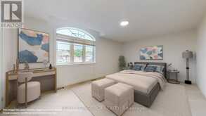 75 DR. GEORGE BURROWS PARKWAY | Georgina Ontario | Slide Image Thirty-nine