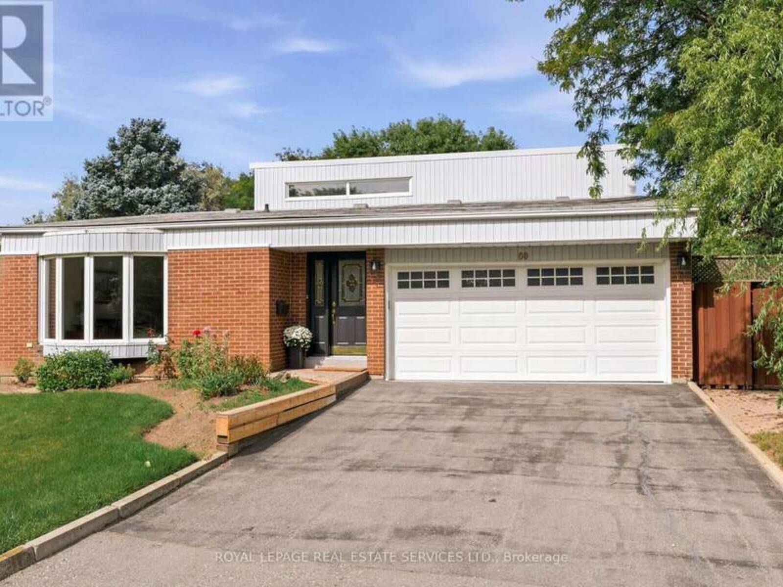 60 BOWSHELM COURT, Mississauga, Ontario L5N 1K1