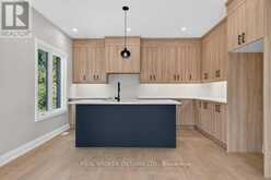 6632 ALEXA COMMON | Niagara Falls Ontario | Slide Image Nine