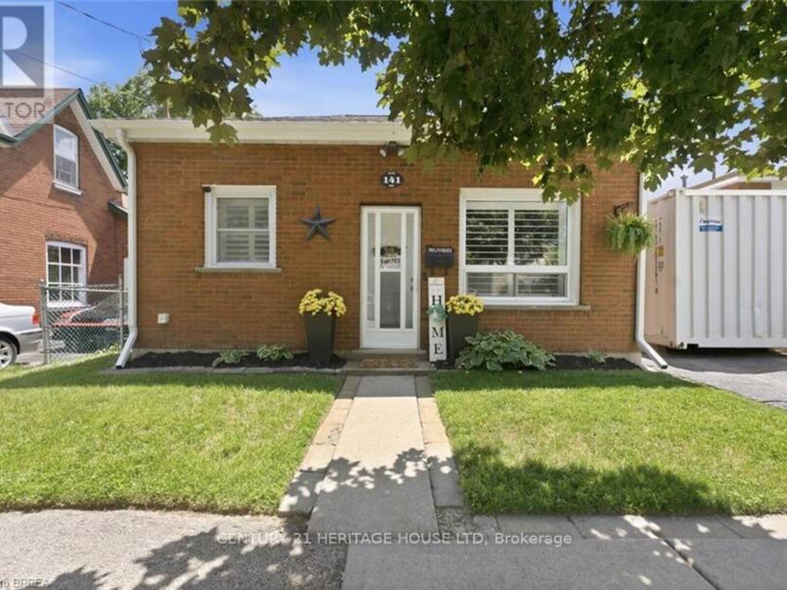 141 EAST AVENUE, Brantford, Ontario N3S 3M3