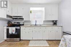 141 EAST AVENUE | Brantford Ontario | Slide Image Eight