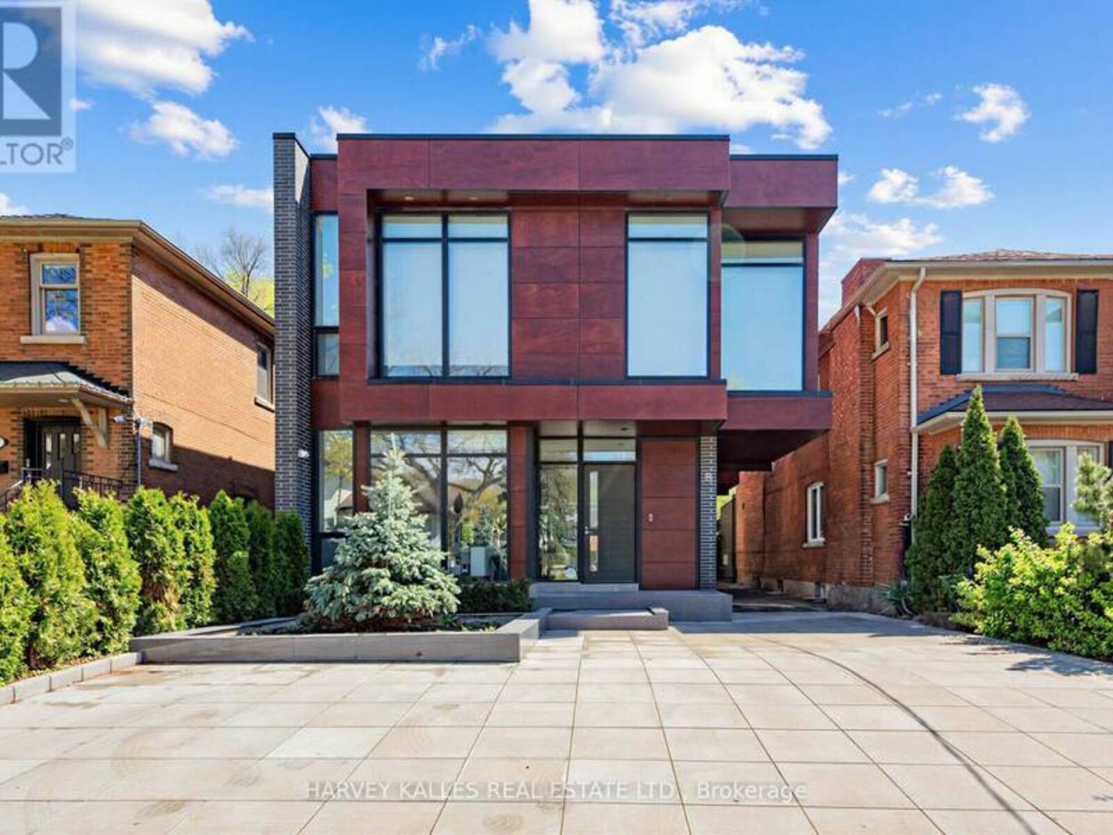 5 BRAEMAR AVENUE, Toronto, Ontario M5P 2L1