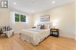 25 ROWALLAN DRIVE | Toronto Ontario | Slide Image Fifteen