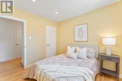 25 ROWALLAN DRIVE | Toronto Ontario | Slide Image Twenty-two
