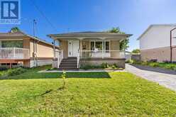 25 ROWALLAN DRIVE | Toronto Ontario | Slide Image Two