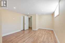 25 ROWALLAN DRIVE | Toronto Ontario | Slide Image Thirty-three
