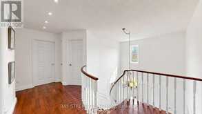 26 KEW GARDENS | Richmond Hill Ontario | Slide Image Eighteen