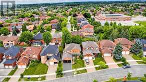 26 KEW GARDENS | Richmond Hill Ontario | Slide Image Forty-eight