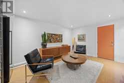 238 MILL STREET | Richmond Hill Ontario | Slide Image Nineteen