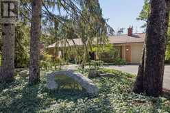 238 MILL STREET | Richmond Hill Ontario | Slide Image Two