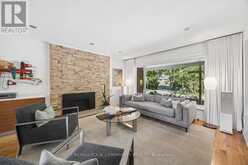 238 MILL STREET | Richmond Hill Ontario | Slide Image Six