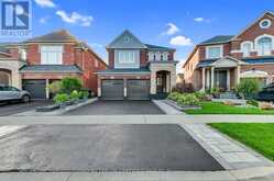 123 MCDONNELL CRESCENT | Bradford West Gwillimbury Ontario | Slide Image Three