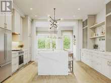 255 THORNHILL WOODS DRIVE | Vaughan Ontario | Slide Image Four